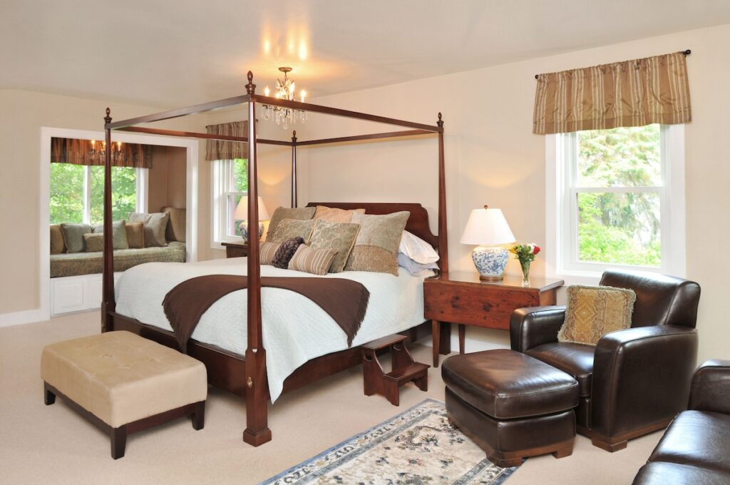 1795 Acorn Inn B&B - Image 3