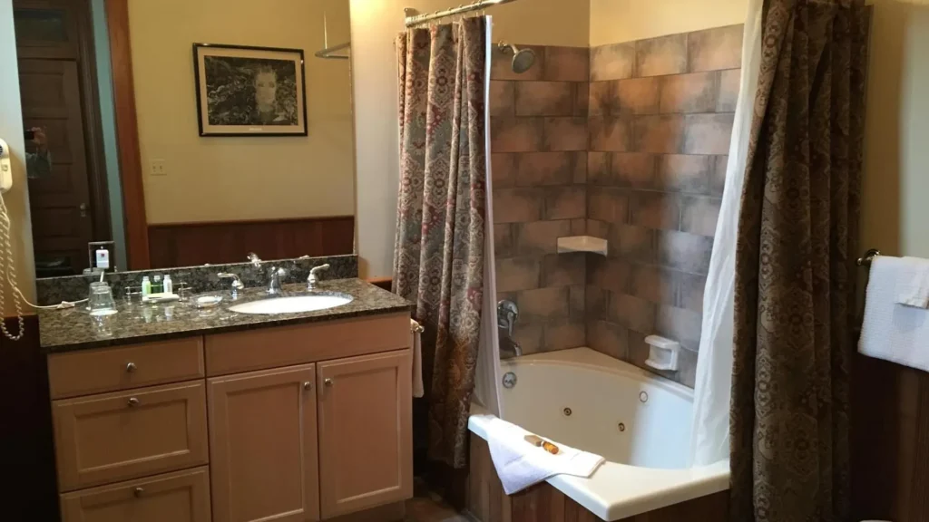 1896 O’Malley House - Image 1