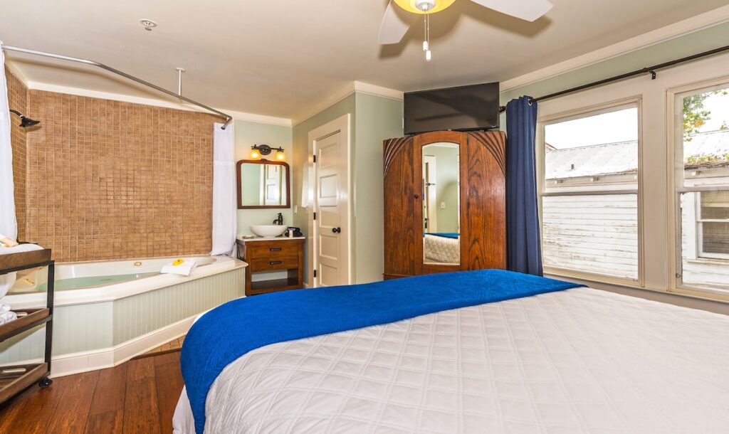 44 Spanish Street Inn – Adults Only - Image 3