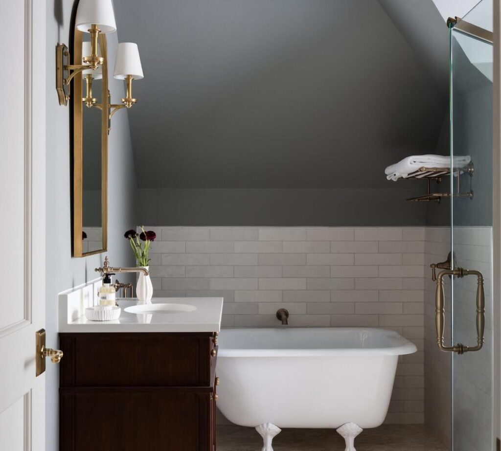 86 State Circle – Luxury Boutique Hotel