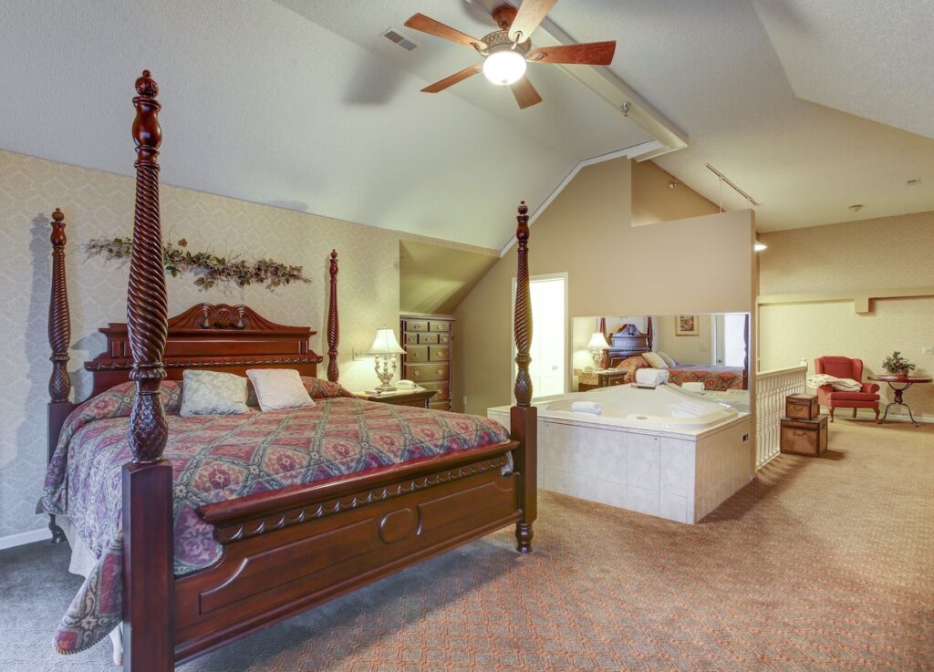 Afton House Inn - Image 3