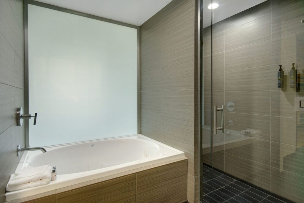 Aloft Oklahoma City Downtown – Bricktown