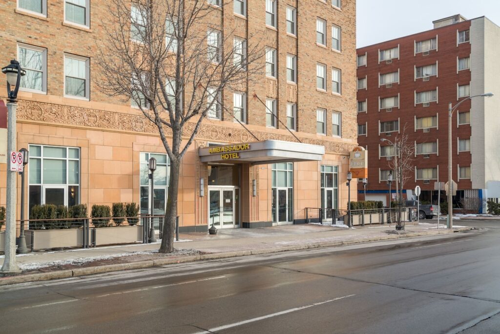 Ambassador Hotel Milwaukee, Trademark Collection by Wyndham - Image 2