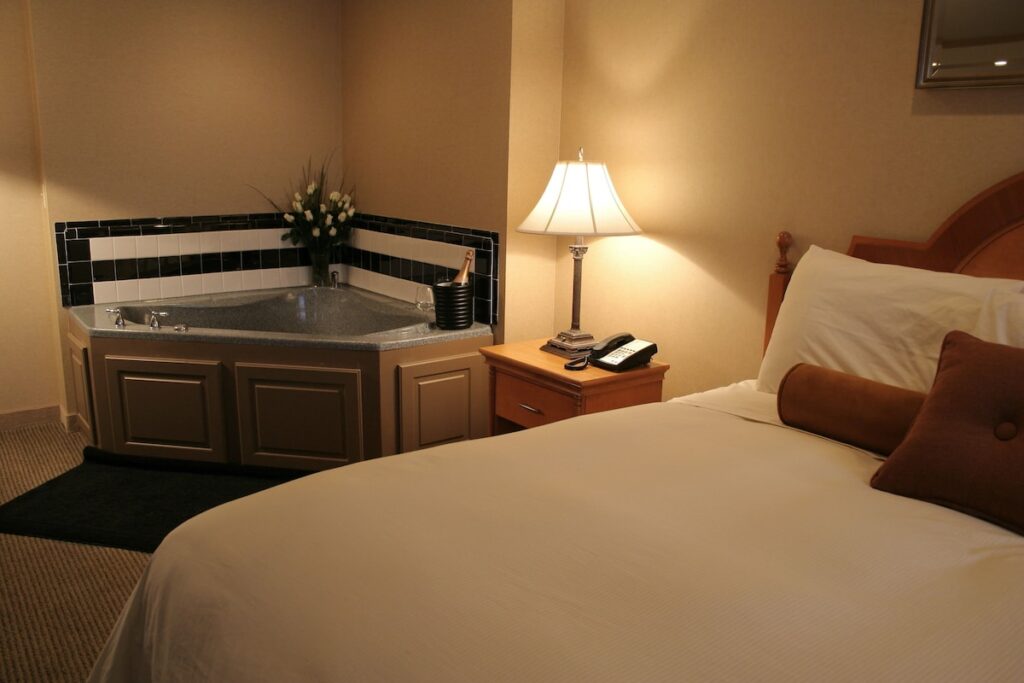 Ambassador Hotel Milwaukee, Trademark Collection by Wyndham - Image 1