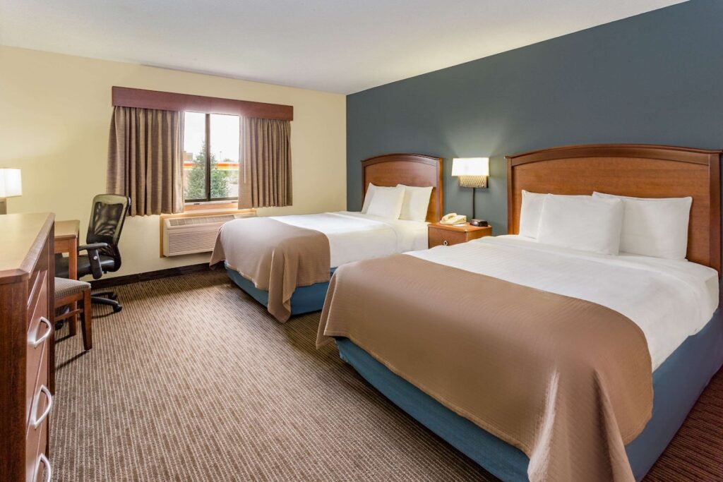 AmericInn by Wyndham Princeton MN - Image 4