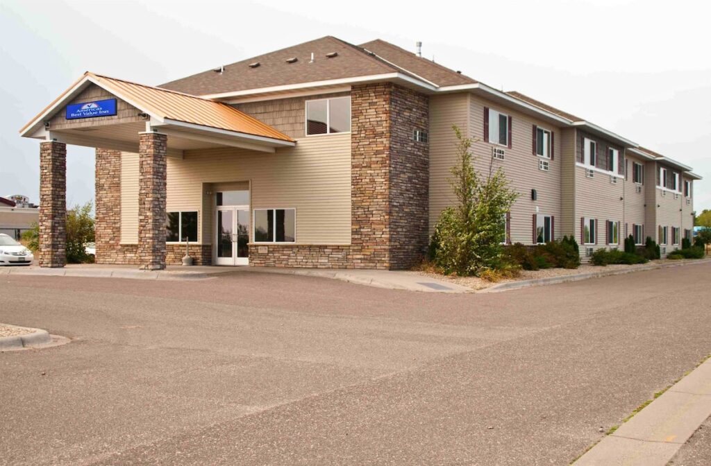 Americas Best Value Inn Big Lake Becker - Image 2