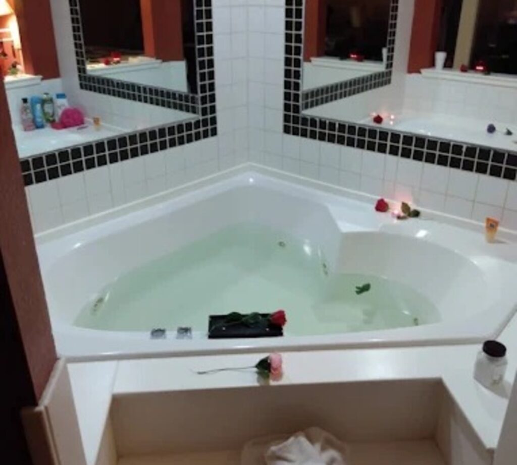 Americas Best Value Inn Longview - Image 1