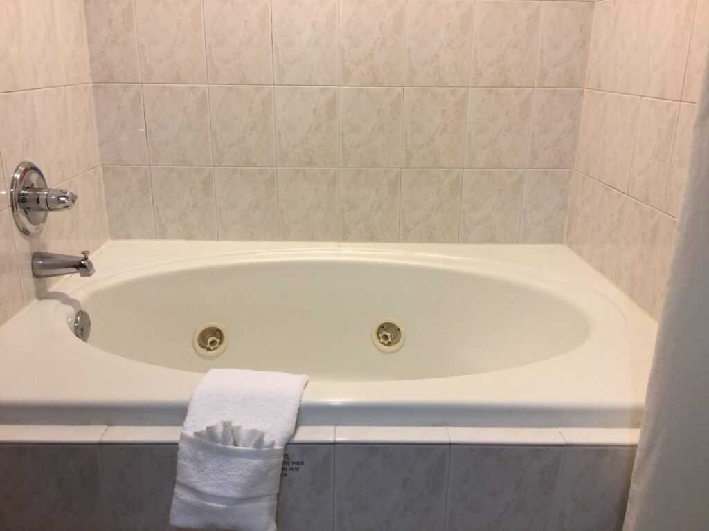 Americas Best Value Inn & Suites St. Louis, St. Charles Inn - Image 1