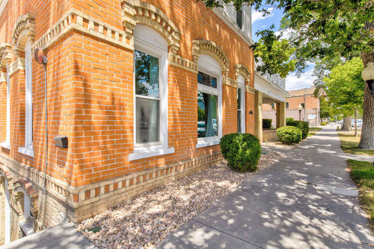 Art City Inn - Image 2