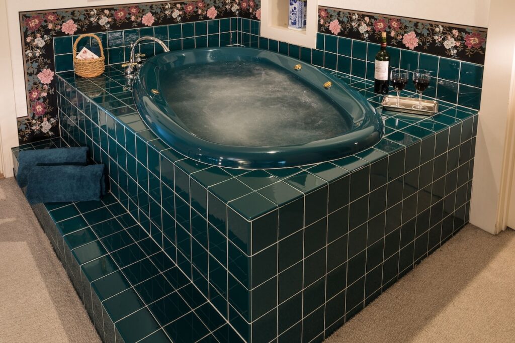 Astor House - Image 2