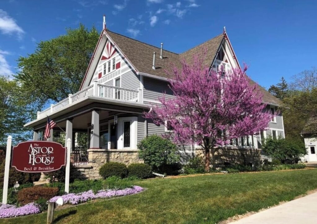 Astor House - Image 5