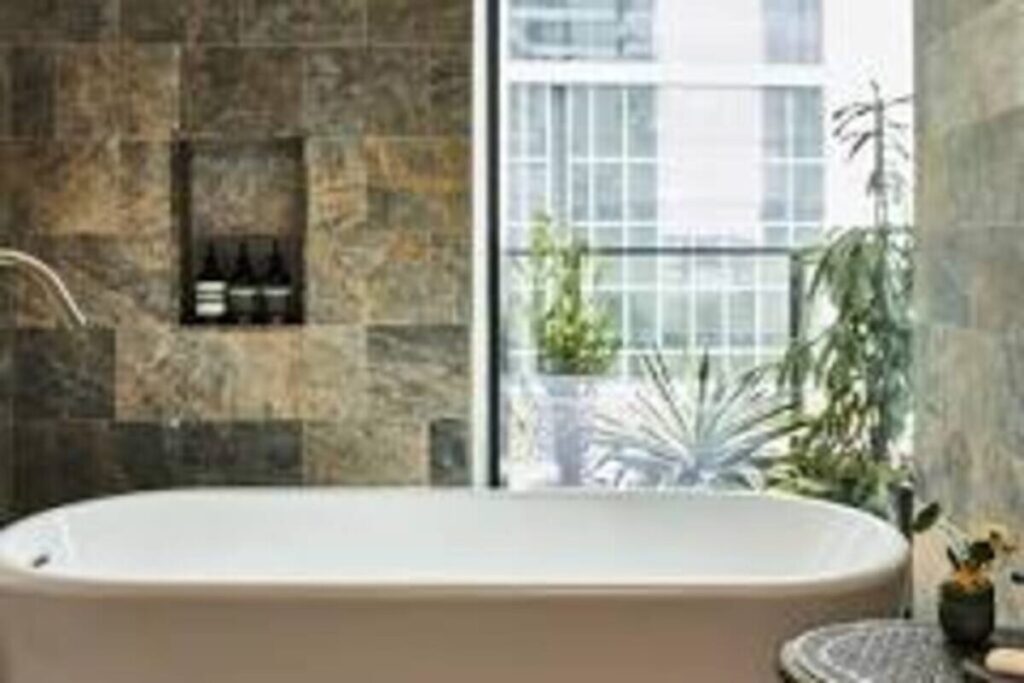 Austin Proper Hotel, a Member of Design Hotels - Image 2