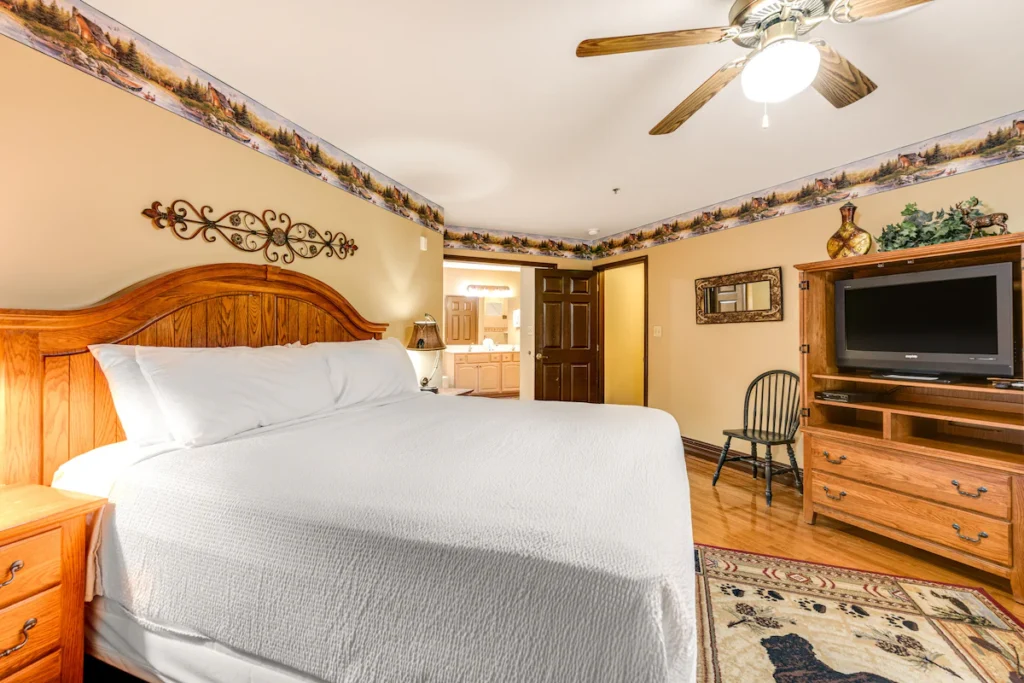 Baskins Creek Condos - Image 4