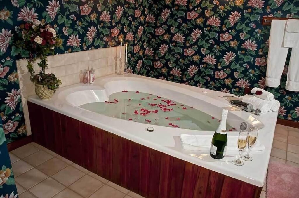 Bavarian Inn Lodge & Restaurant