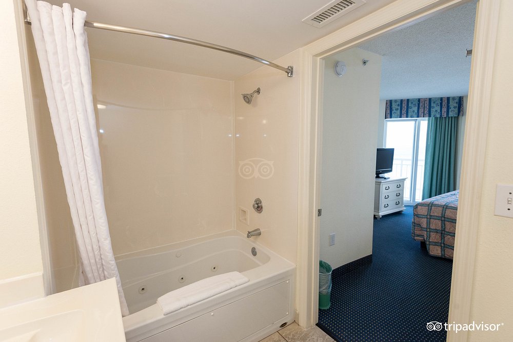 Bay Watch Resort & Conference Center