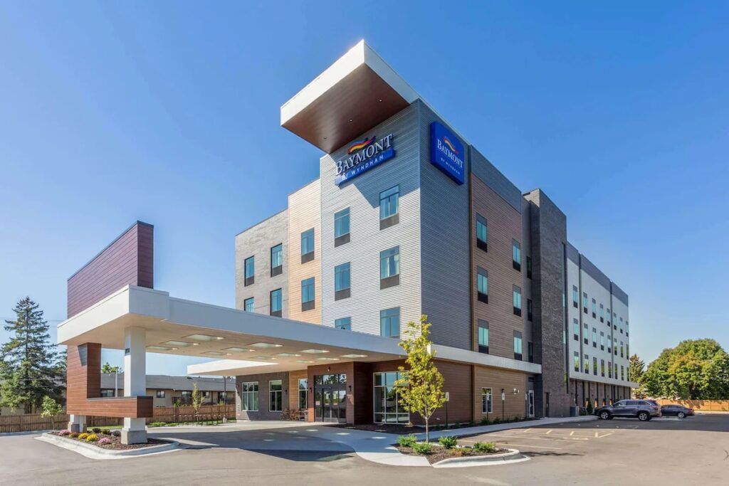 Baymont Inn & Suites by Wyndham Madison - Image 2