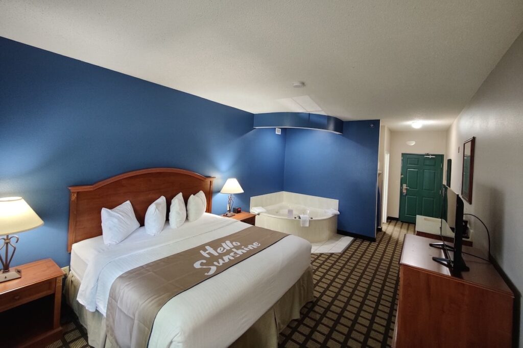 Baymont by Wyndham Albany - Image 5