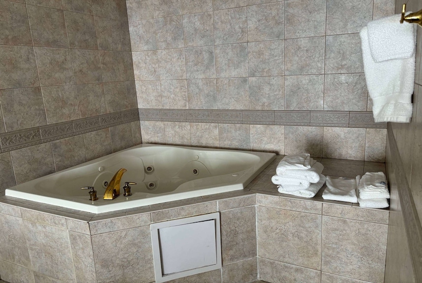 Baymont by Wyndham Andrews TX