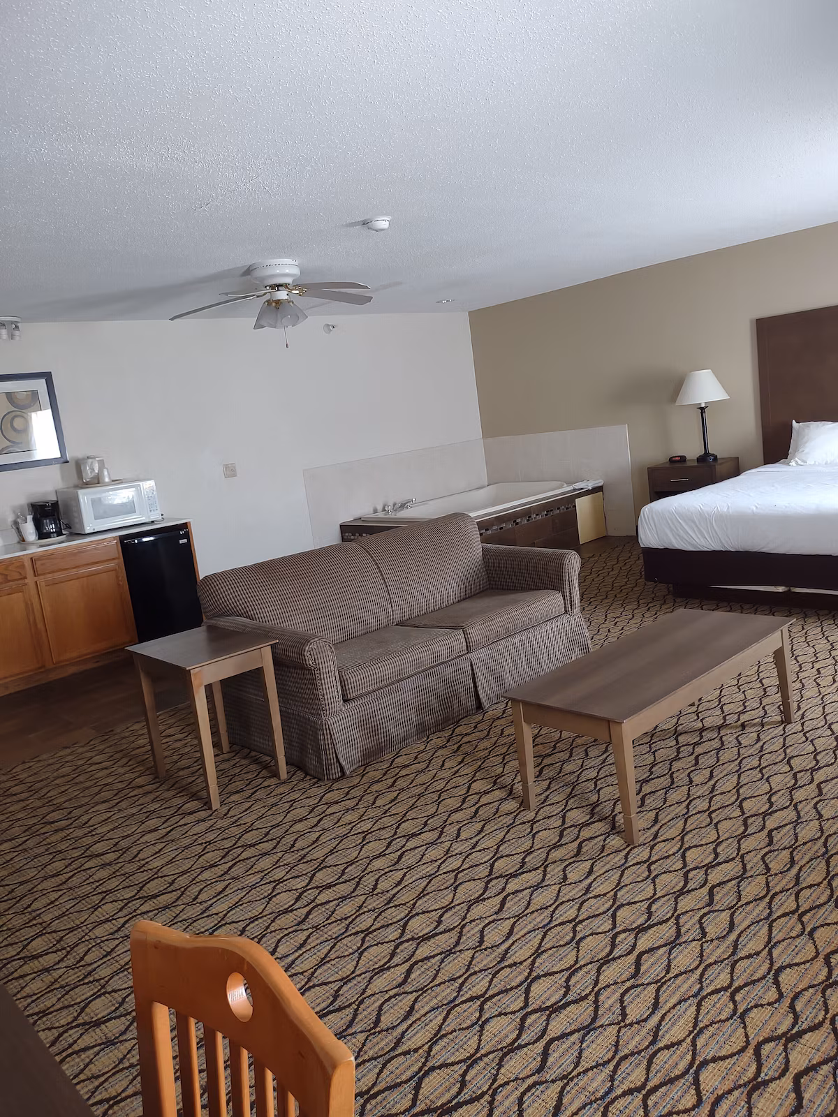 Baymont by Wyndham Auburn - Image 4