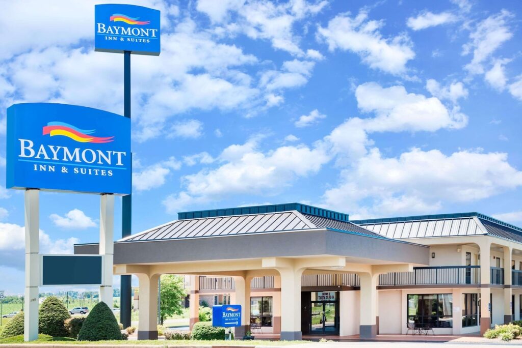 Baymont by Wyndham Clarksville Northeast - Image 2