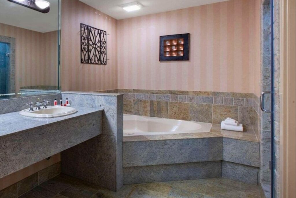 Baymont by Wyndham Franklin - Image 1