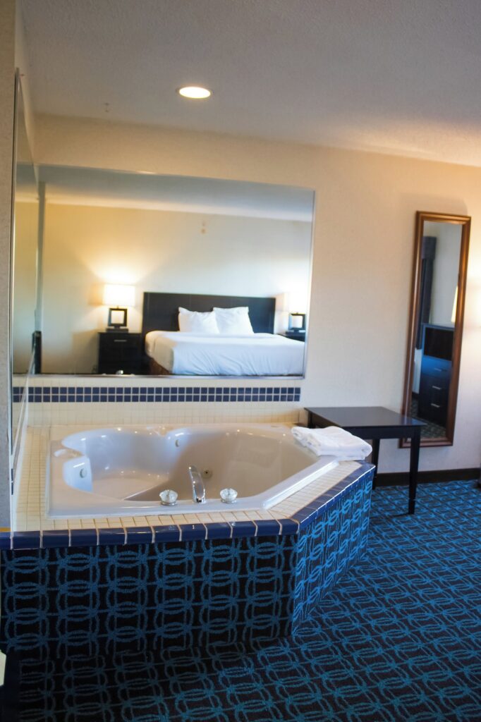 Baymont by Wyndham Howell/Brighton - Image 2