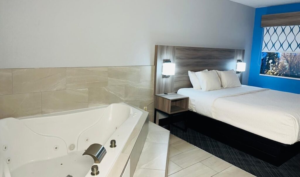 Baymont by Wyndham Indianapolis South - Image 3