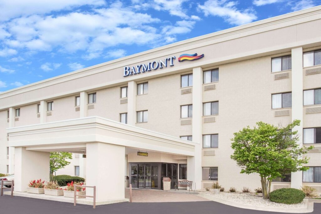 Baymont by Wyndham Janesville - Image 2
