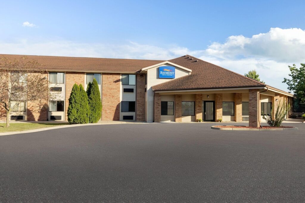 Baymont by Wyndham Monroe - Image 5