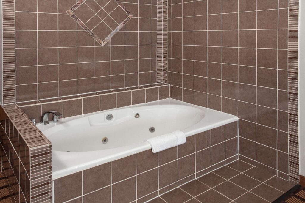 Baymont by Wyndham Morton - Image 1