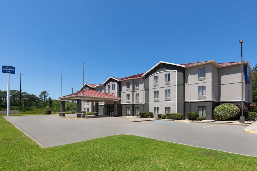 Baymont by Wyndham Moss Point - Image 3