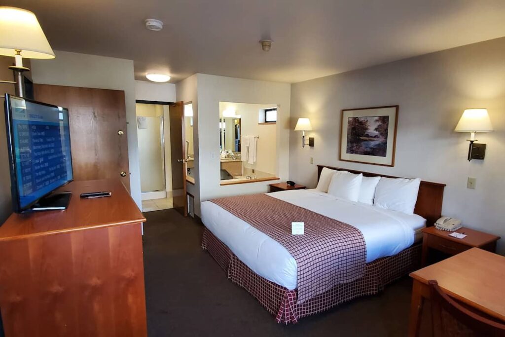 Baymont by Wyndham Seattle/Kirkland WA - Image 3