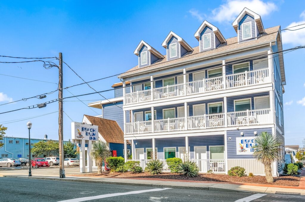 Beach Bum Inn - Image 2