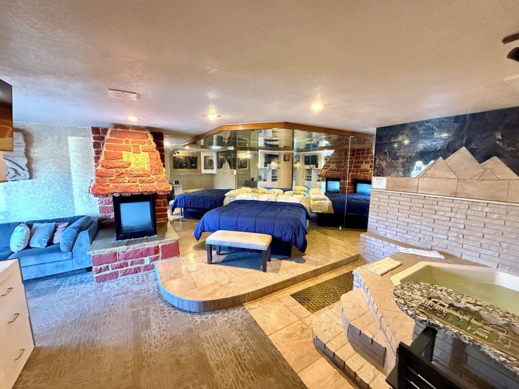 Bedford Inn - Image 2