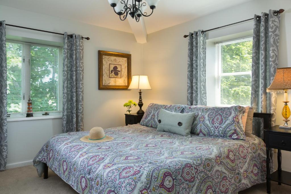 Beech Tree Inn and Cottage - Image 4