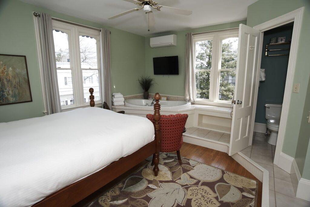 Belfry Inn & Bistro - Image 4