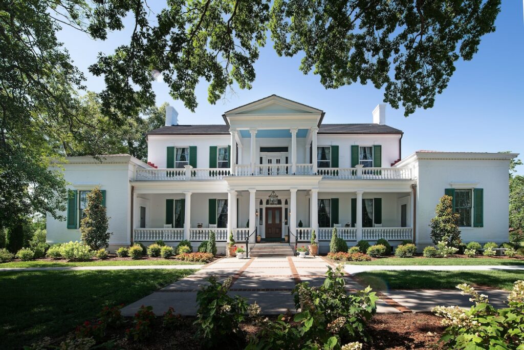 Belle Air Mansion - Image 2