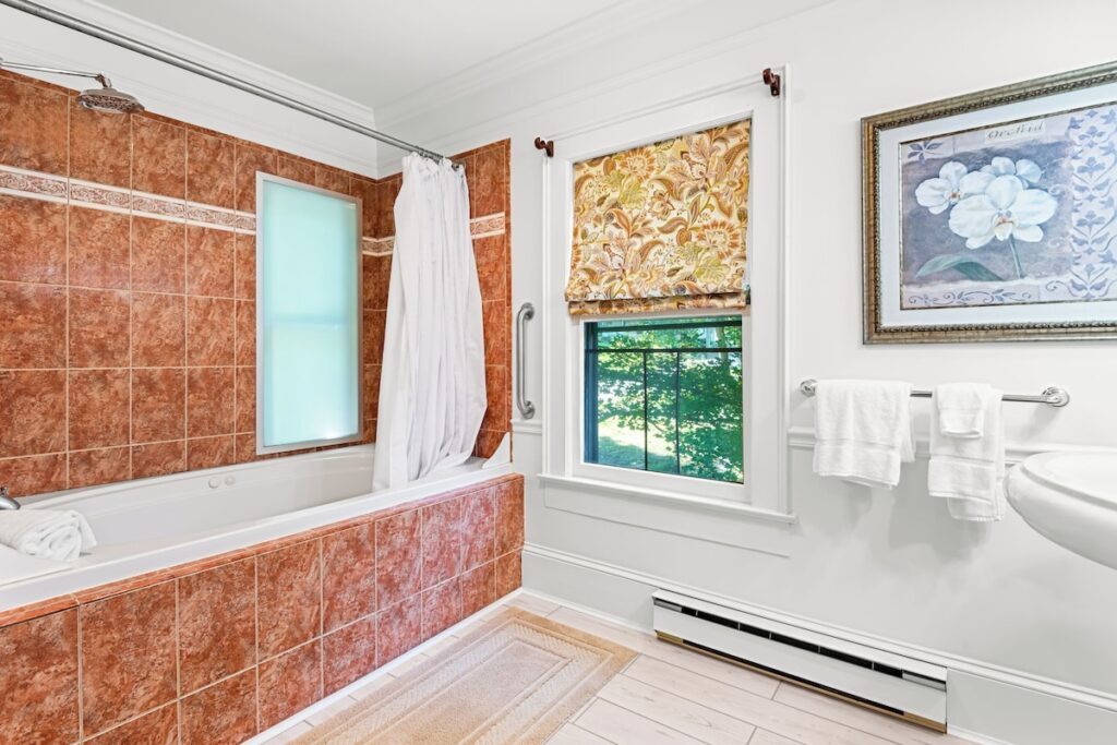 Benn Conger Inn - Image 3