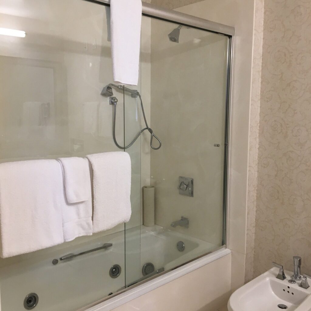 Beresford Arms Hotel