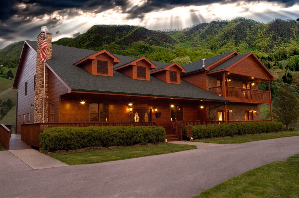 Berry Springs Lodge - Image 2