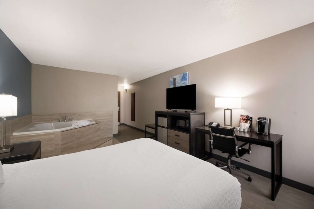 Best Western Executive Inn - Image 3