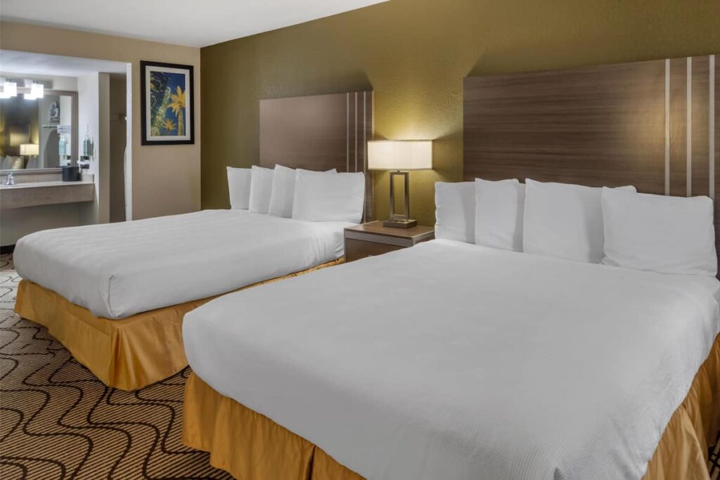 Best Western Heritage Inn - Image 4