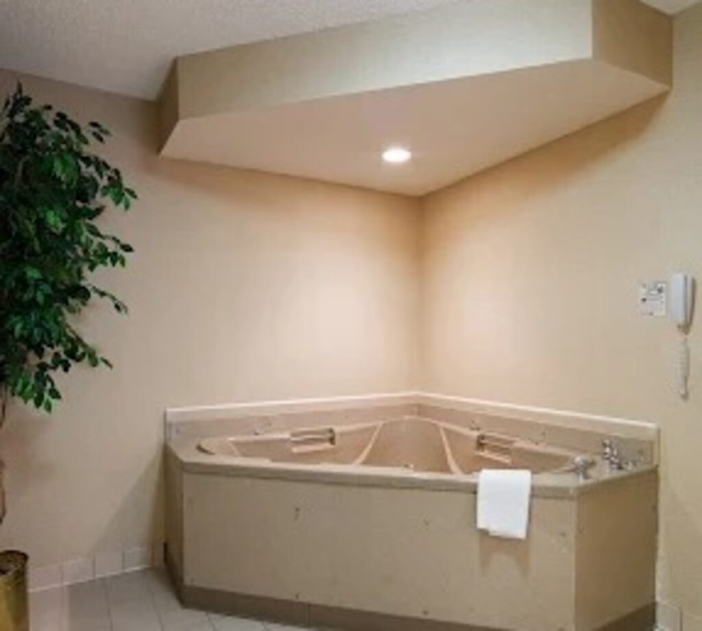 Best Western Hiram Inn & Suites - Image 2