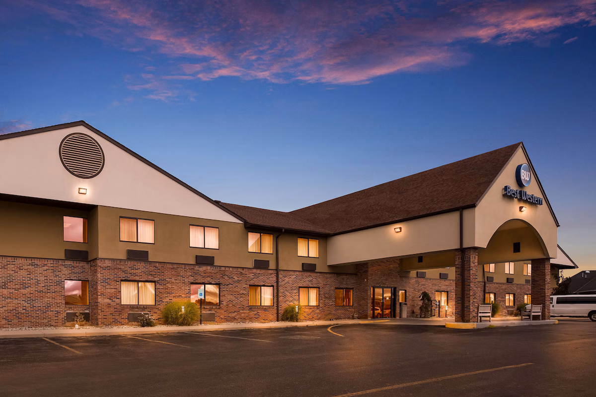 Best Western Kendallville Inn - Image 2