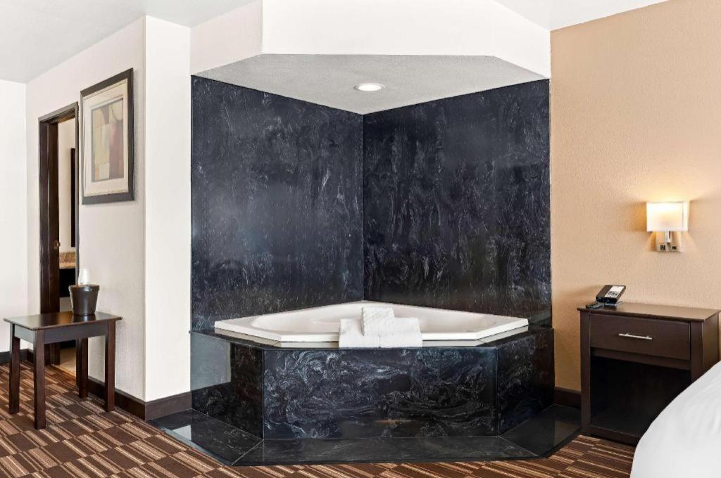 Best Western Monticello Gateway Inn