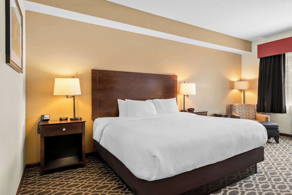 Best Western Paradise Inn - Image 4