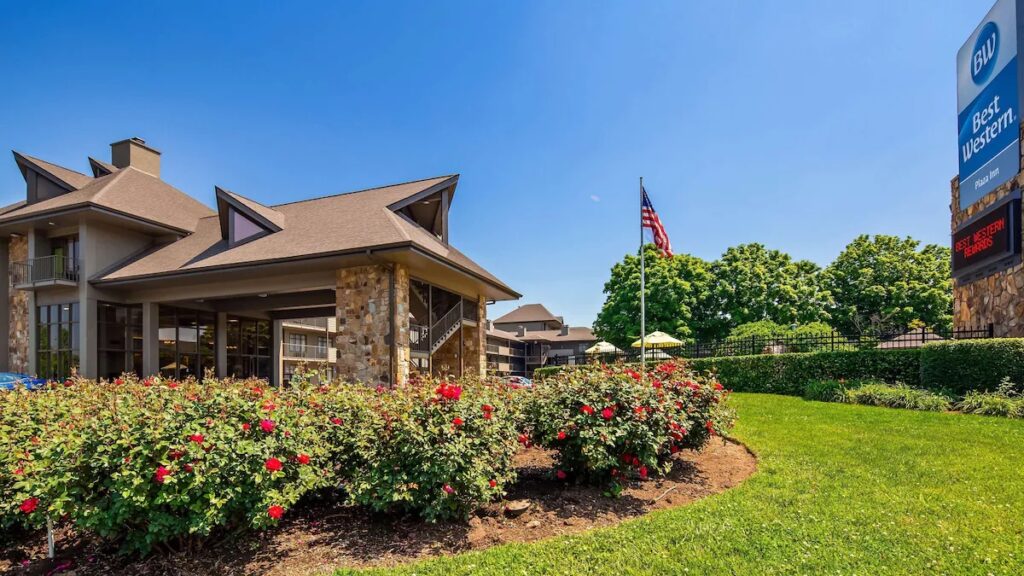 Best Western Plaza Inn - Image 3