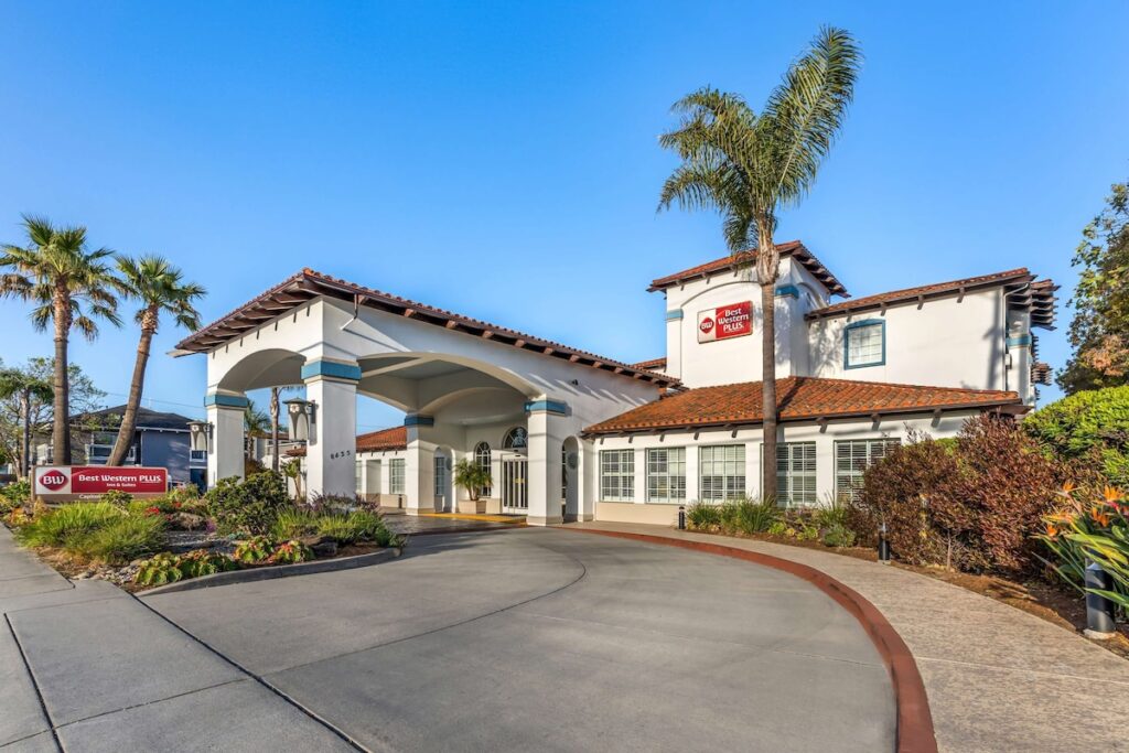Best Western Plus Capitola By-the-sea Inn & Suites - Image 5