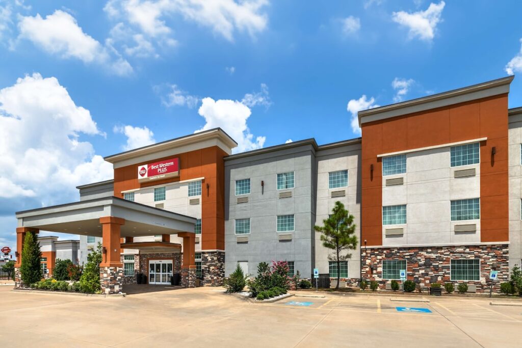 Best Western Plus Coweta’s 1st Hotel - Image 5