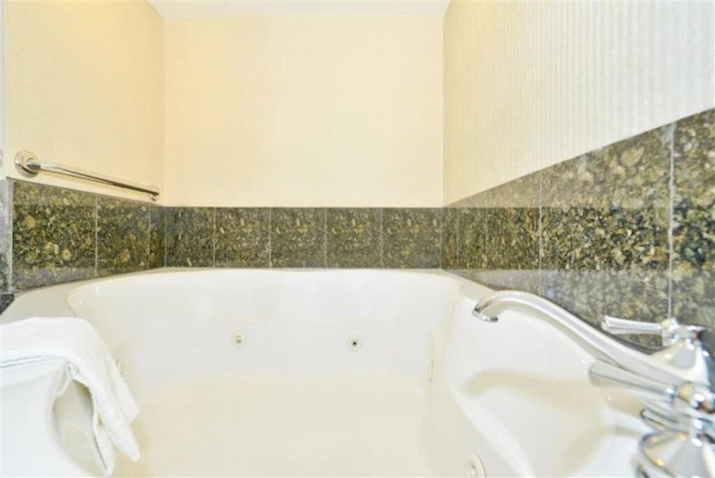 Best Western Plus Dana Point Inn-by-the-sea - Image 1